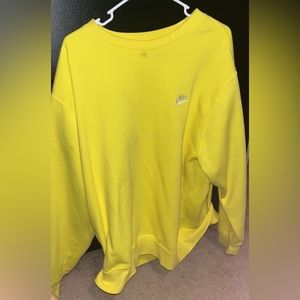 bright oversized yellow nike crewneck! slightly worn!
